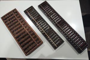 骨董品のお買取りは大吉イオンモール多摩平の森店へ!