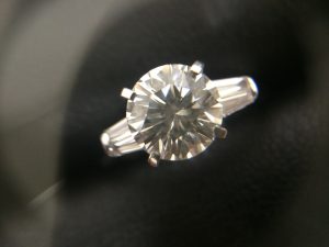 ダイヤモンドの買取は大吉キッピーモール三田店へ！