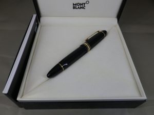 万年筆・ボールペンのお買取りなら天神橋筋商店街の大吉へ