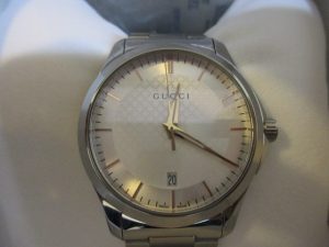 大吉 武蔵小金井店 グッチメンズクォーツの画像です。