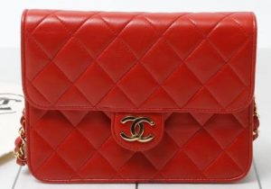 シャネル　ミニマトラッセ