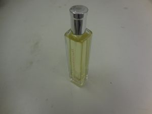 180626使用中の香水の香りに飽きたら、大吉大橋店へ！