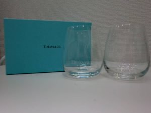 ティファニーのグラスを買取させて頂いた大吉伊勢ララパーク店です！