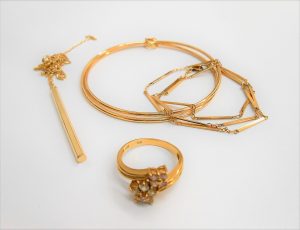 金の買取なら、「大吉」久米川店へ！