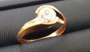 ダイヤのお買取りは大吉イオンモール多摩平の森店へ！