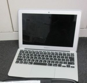 APPLE MacBook Air