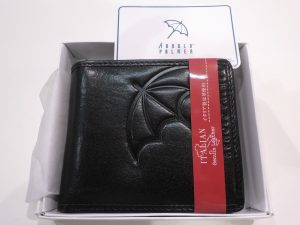 ARNOLD PALMERの財布を買取させて頂いた大吉伊勢ララパーク店です。