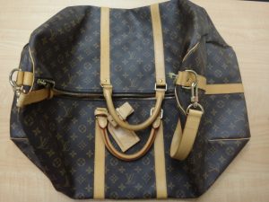 大吉調布店で買取したヴィトン(LV)