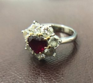 ダイヤ指輪の買取なら、「大吉」久米川店へ!!