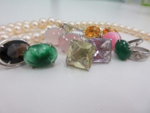 ☆貴金属・アクセサリー☆を売るなら　大吉イオンタウン山梨中央店まで！！