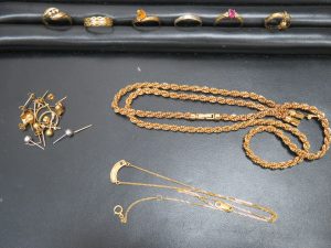 貴金属リング、ネックレスをお買取りさせて頂きました。