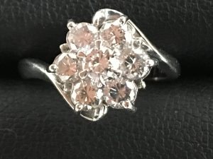 メレダイヤの買取も大吉えるむプラザ三田店にお任せください！