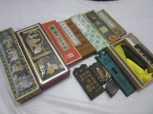 書道具を処分されたい方は買取専門店　大吉羽曳野店にお持ちください！