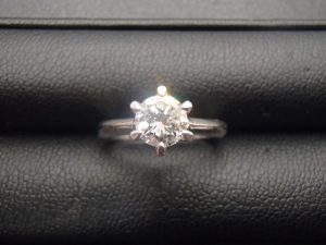 ダイヤモンド・ジュエリーを高く売るなら買取専門店大吉 ゆめタウン八代店へ！