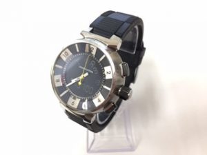 横浜・鶴見・川崎・蒲田でヴィトンの時計のタンブールを買取します大吉鶴見店です。
