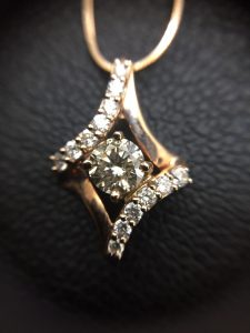 ダイヤの買取なら、買取専門店　大吉　アピタ宇都宮店へ！！=