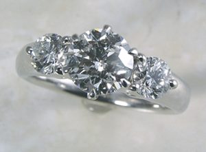 大吉 武蔵小金井店 ダイヤモンド高価買取キャンペーンの画像です。