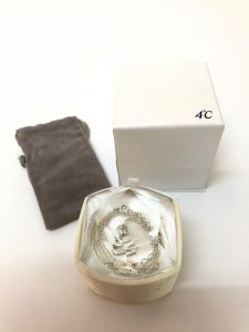 4℃(ヨンドシー)のアクセサリーも買取しています、三田市の大吉キッピーモール三田店です。