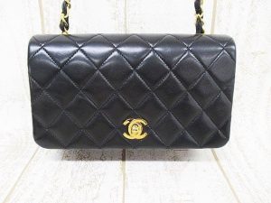 シャネルのお買取りに自信があります、大吉松山久万ノ台店にお任せください！