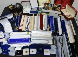 生前整理は三田市の大吉えるむプラザ三田店まで