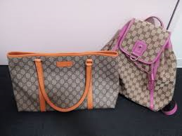 お盆も開店します!大船・鎌倉でグッチを買取しております大吉大船店です。グッチのバッグ売ってください。