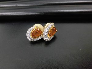 スワロフスキーもお買取しています　大吉伊丹店