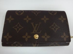 大吉調布店で買取したヴィトン（LV）のサイフ
