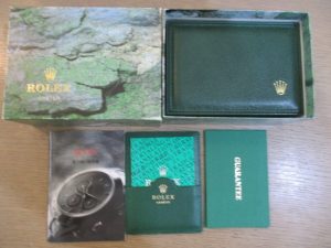 大吉 武蔵小金井店 ロレックスの箱の画像です。