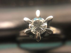 【ダイヤ】【アクセサリー】のお買取なら買取専門店大吉二子玉川店にお任せください。