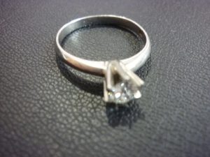 大和高田市 立爪リング 買取 王寺 