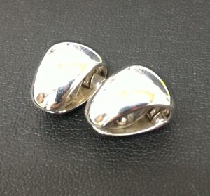 K18イヤリングをお買取りいたしました。大吉 聖蹟桜ヶ丘オーパ店。