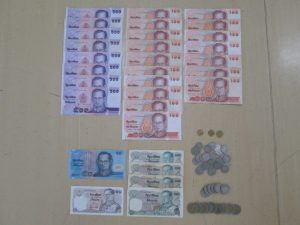 タイ バーツ 紙幣&硬貨