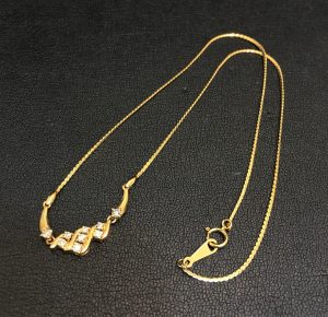 18金ネックレス