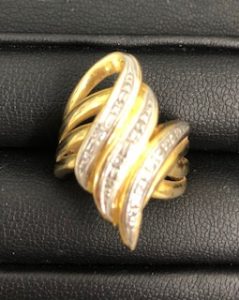 金とプラチナのリングの買取は『買取専門店大吉 中野店』にお任せ下さい!!　