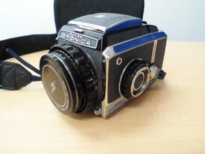 BRONICA
