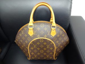 驚きの買取!ヴィトン、エリプスを買取専門店 大吉 JR八尾店にお売り下さい。