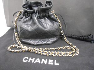 シャネル(マトラッセ巾着チェーンショルダーポーチ)をお買取させていただきました。大吉サンシパーク桑名店!