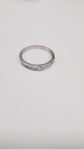 堺市でダイヤの買取は大吉イオンタウン諏訪の森店にお任せ下さい!