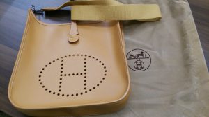 Hermès エヴリン1 お買取りさせて頂きました。大吉 ザ・モール春日店です!!