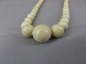 象牙 ネックレス をお買取りさせていただきましたのでご紹介です。