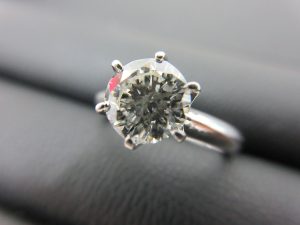 大吉イオンタウン山梨中央店で◇ダイヤモンド◇買取強化中です！