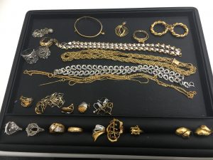 身に付けなくなった貴金属　　大吉 イオン岩見沢店が高価買取致します！