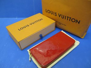 京都、奈良でLVのヴェルニ ジッピーの高価買取は大吉ガーデンモール木津川店へ