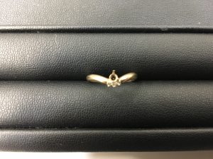 石が外れた指輪の買取もしている大吉ブルメール舞多聞店です！