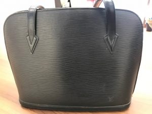 ルイヴィトンの買取りは松山市の大吉松山久万ノ台店にお任せください！