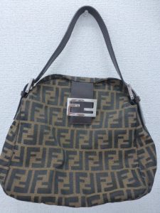 買取 延岡 フェンディ