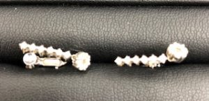 ダイヤのピアスの買取は『買取専門店大吉 中野店』にお任せ下さい!!