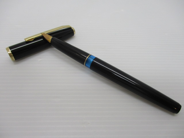 万年筆や文房具などもお買取いたします。生駒駅からすぐの買取専門店大吉グリーンヒルいこま店です!