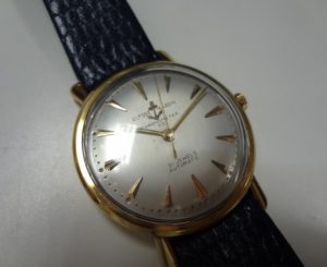 ユリスナルダンのお時計をお買取り致しました♪大吉ミレニアシティ岩出店です!ユリスナルダンのお時計をお買取り致しました♪大吉ミレニアシティ岩出店です!