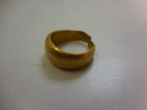 181013金の指輪は、大吉大橋店へ。